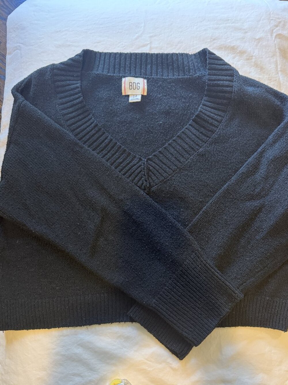 BDG Black Cropped V Neck Sweater Urban Outfitters Oversized Small